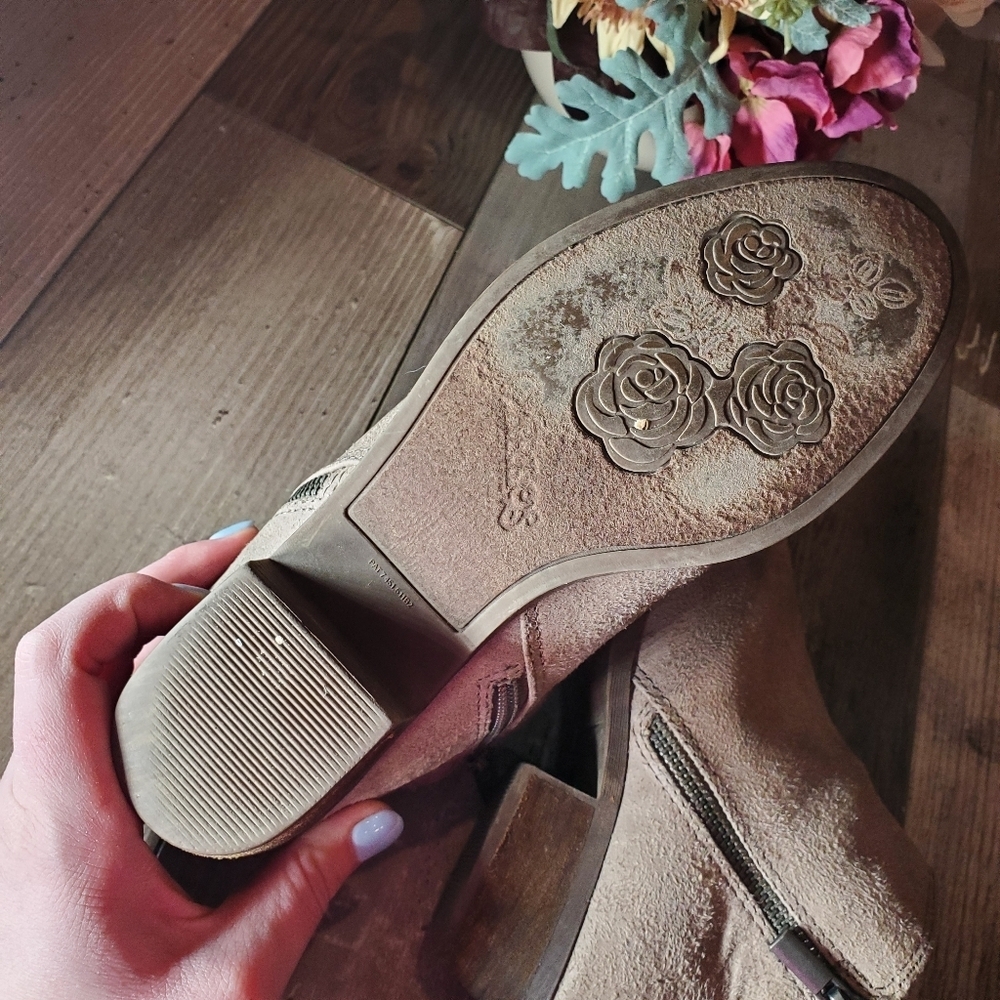 Carlos by Carlos Santana Brianne Tan Beige Ankle Boots Women's Size 7.5M - Picture 5 of 16